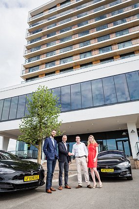 Photo-corporate-Van Der Valk Luxembourg Arlon Tesla Ufodrive 8929 Tesla and UFODrive at Van Der Valk Luxembourg Arlon