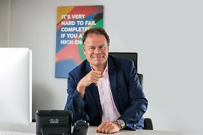 Portrait-photographer-corporate-Telindus Gerard Hoffmann 2796 Gérard Hoffmann, Telindus